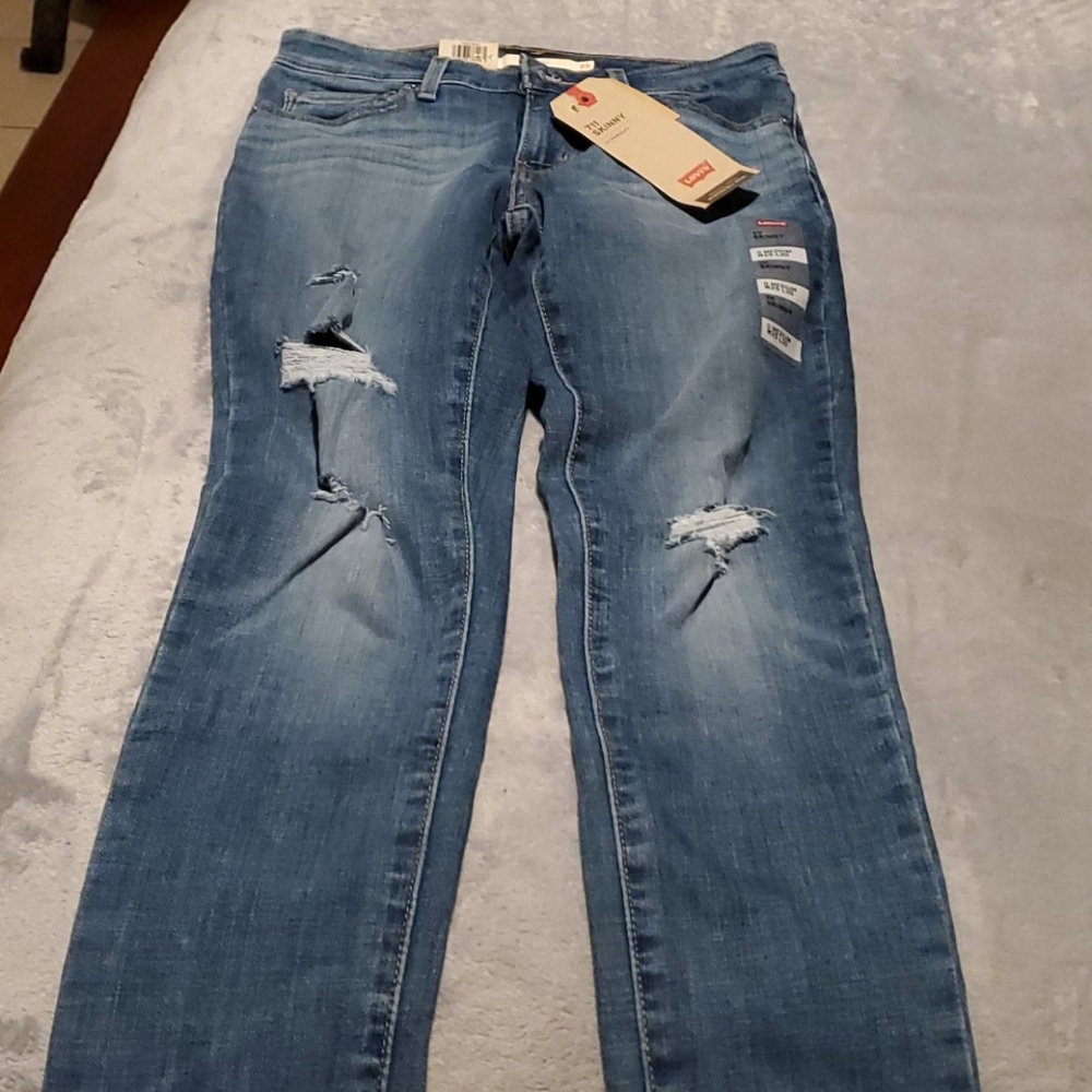 Levi's 711 skinny jeans